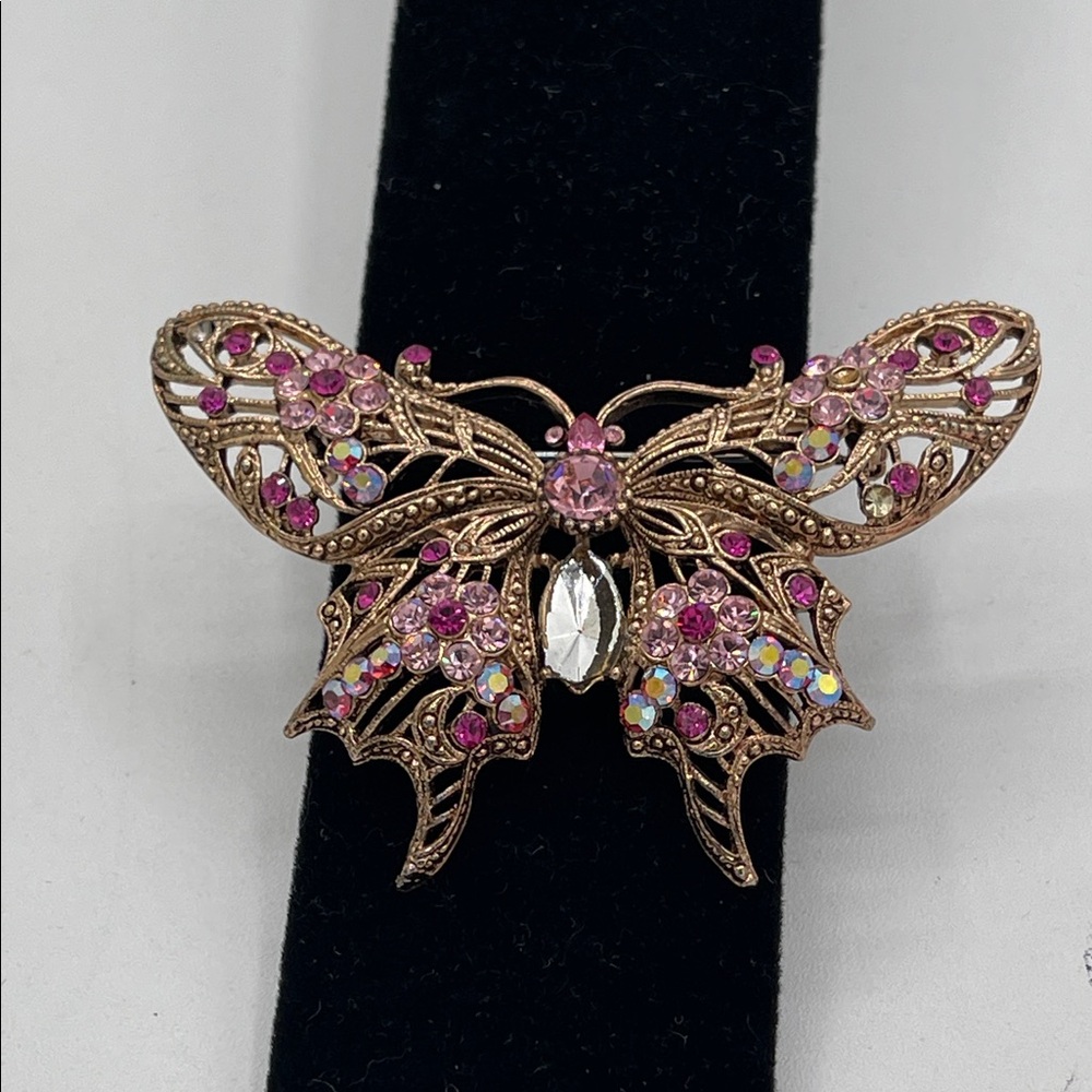 4.7.26-6 Antique-style Pink Crystal Butterfly Brooch